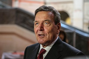 Шредер назвал ошибкой G7 без Путина Шредер назвал ошибкой G7 без Путина