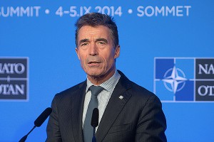 Запад вновь заговорил об оружии для Украины Запад вновь заговорил об оружии для Украины