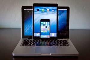 Apple выпустит маленький iPhone Apple выпустит маленький iPhone