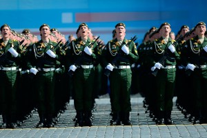 Россия разрабатывает новых "солдат будущего" Россия разрабатывает новых "солдат будущего"