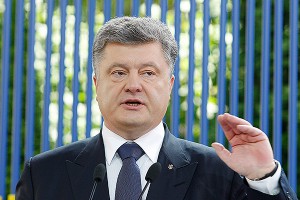 Порошенко разорвал военный договор с Россией Порошенко разорвал военный договор с Россией