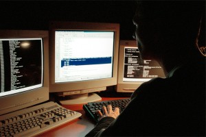 Хакеры разослали письма с компьютера Меркель Хакеры разослали письма с компьютера Меркель