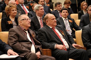 Партии меняют лозунги к выборам Партии меняют лозунги к выборам