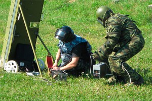 Пьяница "заминировал" дом для воровства Пьяница "заминировал" дом для воровства