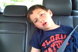 Мальчик после наркоза сделал отца богачом Мальчик после наркоза сделал отца богачом