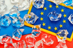 Евросоюз продлил антироссийские санкции Евросоюз продлил антироссийские санкции