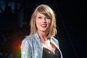 Тейлор Свифт заставила Apple заплатить Тейлор Свифт заставила Apple заплатить