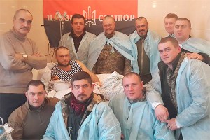 Больница Яроша запретила "Правый сектор" Больница Яроша запретила "Правый сектор"