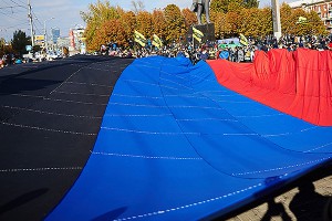 В Европе прошли акции в поддержку Донбасса В Европе прошли акции в поддержку Донбасса