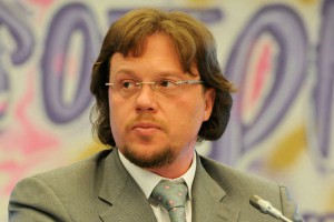 Полонский устроил дебош в камере Полонский устроил дебош в камере