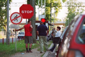 Рада хочет запретить въезд авто из России Рада хочет запретить въезд авто из России