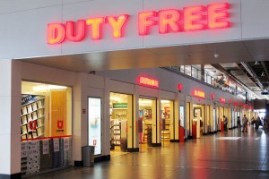 Россияне перестали тратить деньги в отпуске Россияне перестали тратить деньги в отпуске