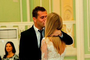 Чем занимается новая жена Кержакова Чем занимается новая жена Кержакова