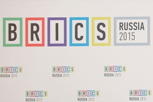 Россия отказалась от денег БРИКС Россия отказалась от денег БРИКС