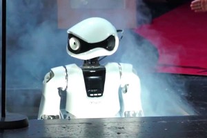 Робот сыграл главную роль в опере (видео) Робот сыграл главную роль в опере (видео)