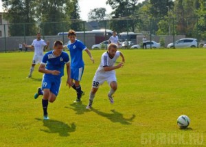 Брянская и курская футбольные команды сыграли вничью