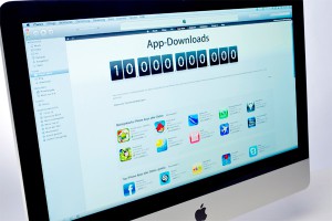 Apple снизила цену в App Store России Apple снизила цену в App Store России