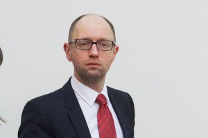 Яценюк потратит на пиар 35 тысяч долларов Яценюк потратит на пиар 35 тысяч долларов