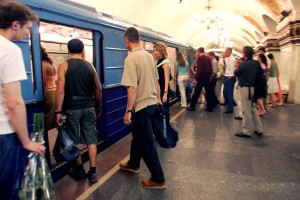 Машиниста метро наказали за доброту Машиниста метро наказали за доброту