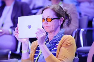 Apple выпустит гигантский iPad Apple выпустит гигантский iPad