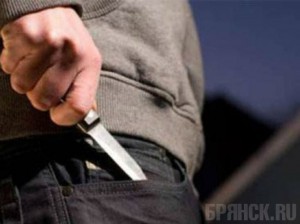 Житель Стародуба едва не зарезал земляка за пропажу водки