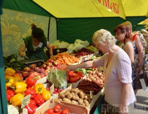 В Брянске будут работать ярмарки выходного дня