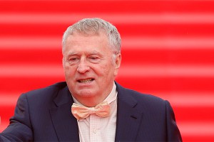 Жириновский хочет наказывать за селфи Жириновский хочет наказывать за селфи