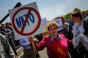 Две тысячи человек вышли на митинг в Киеве Две тысячи человек вышли на митинг в Киеве