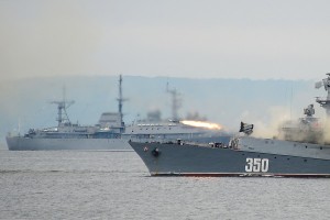 Путин празднует День ВМФ в Балтийске Путин празднует День ВМФ в Балтийске