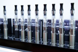 Электронные сигареты оказались вне закона Электронные сигареты оказались вне закона