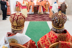 В кризис россияне меньше жертвуют церкви В кризис россияне меньше жертвуют церкви