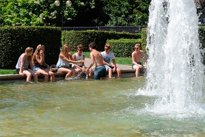 Москвичи хотят видеть на Лубянке фонтан Москвичи хотят видеть на Лубянке фонтан