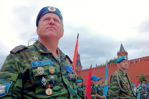 Путин поздравил десантников с Днем ВДВ Путин поздравил десантников с Днем ВДВ