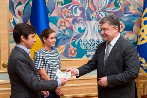 Порошенко сделал Гайдар украинкой Порошенко сделал Гайдар украинкой