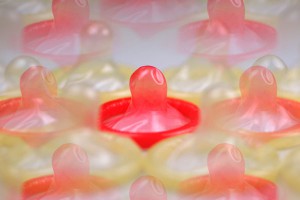 Как отличить настоящий презерватив от подделки Как отличить настоящий презерватив от подделки