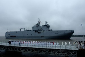 Франция вернула России деньги за "Мистрали" Франция вернула России деньги за "Мистрали"