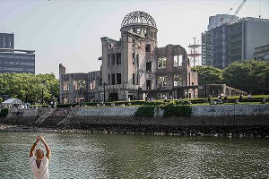 Япония ждет извинений от США за Хиросиму Япония ждет извинений от США за Хиросиму