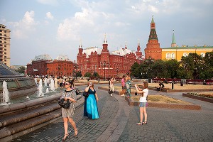 Россияне поддержали запрет свастики Россияне поддержали запрет свастики