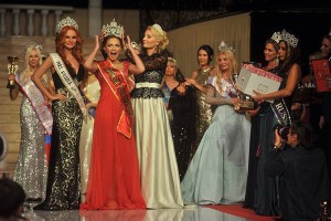 "Миссис Россией" стала мать шестерых детей "Миссис Россией" стала мать шестерых детей