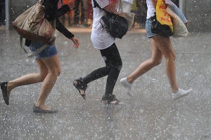 Зной попрощается со столицей градом Зной попрощается со столицей градом