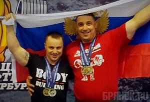 Пауэрлифтер Андрей Инютин победил на чемпионате Евразии Андрей Инютин (на фото справа)