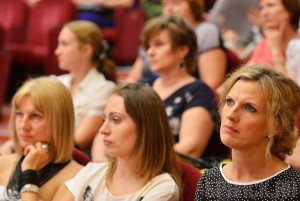 Социальные работники обсудили проблемы детей и инвалидов