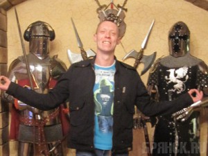 32-летний мужчина бросился под поезд