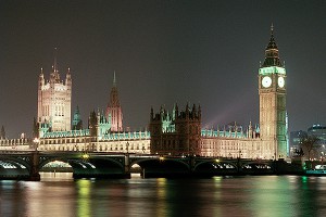 Лорды отбирают миллионы фунтов у британцев Лорды отбирают миллионы фунтов у британцев