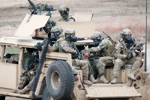 Тысячи десантников НАТО высадились в Европе Тысячи десантников НАТО высадились в Европе