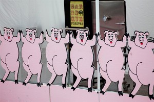 Украине грозит дефицит свинины и сала Украине грозит дефицит свинины и сала