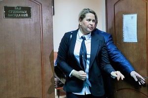 Васильева в колонии стала садовником Васильева в колонии стала садовником