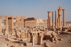 Боевики "ИГ" взорвали античный храм в Пальмире Боевики "ИГ" взорвали античный храм в Пальмире