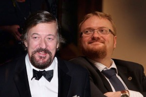 Милонов нетрадиционно поздравил Фрая Милонов нетрадиционно поздравил Фрая