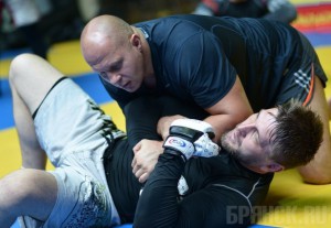 Емельяненко и Минаков приступили к тренировкам Фото: fightnights.ru